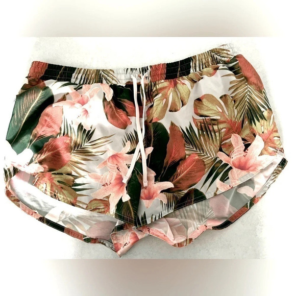 Old Navy Pants - Old Navy Active/ Go dry/ Athletic floral print shorts/ Size US M